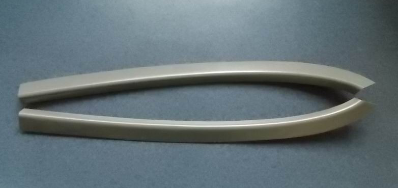 D Decorative parts at the front windshield of the instrument panel 6122HW, 2-piece set-2