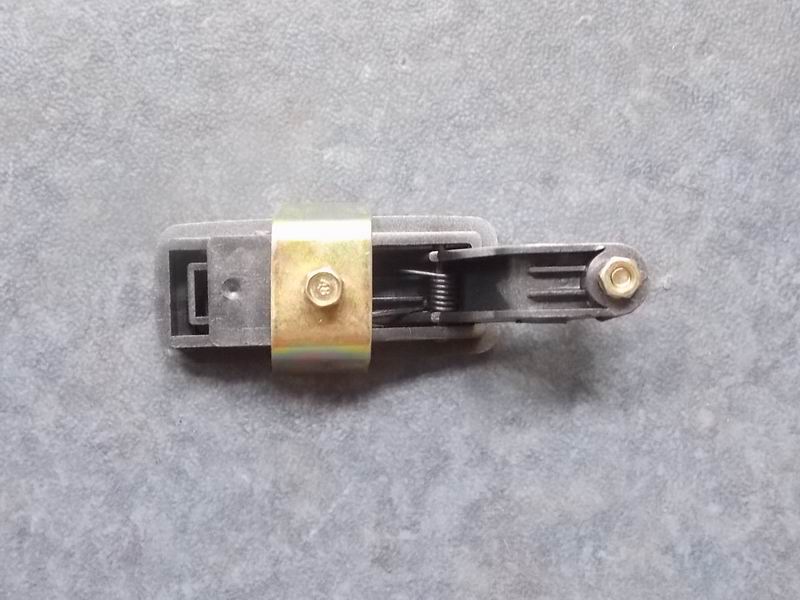Long strip door lock (silver powder)