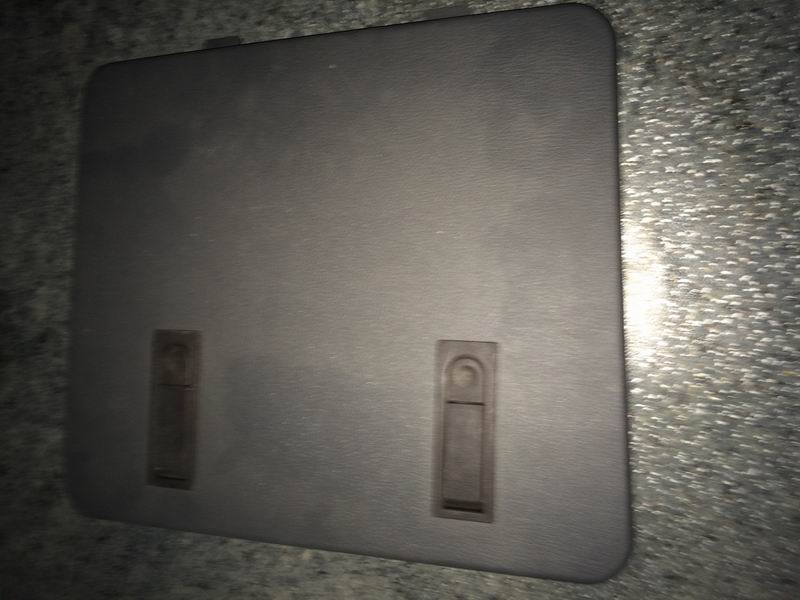 6122 dashboard center control right side inspection door-1