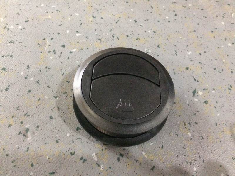 Large round air outlet for matte black in the overall air duct-2