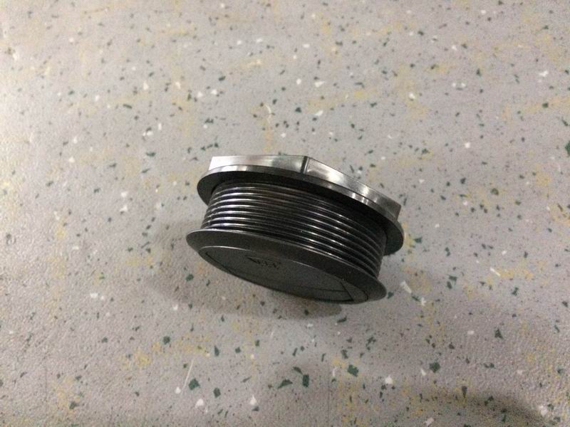 Large round air outlet for matte black in the overall air duct