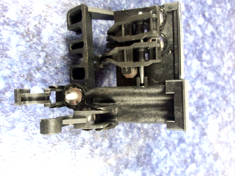 Height regulating valve; pneumatic-4