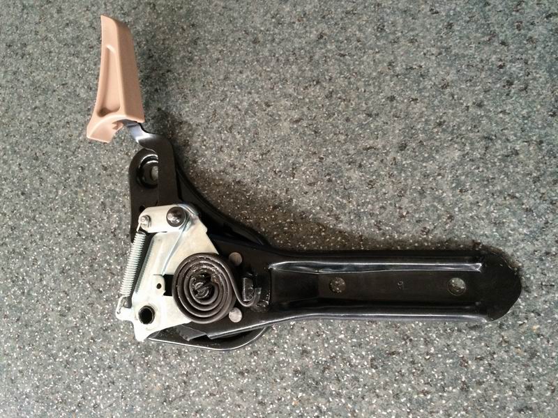 Driver chair main angle adjuster (left) YTS01-1