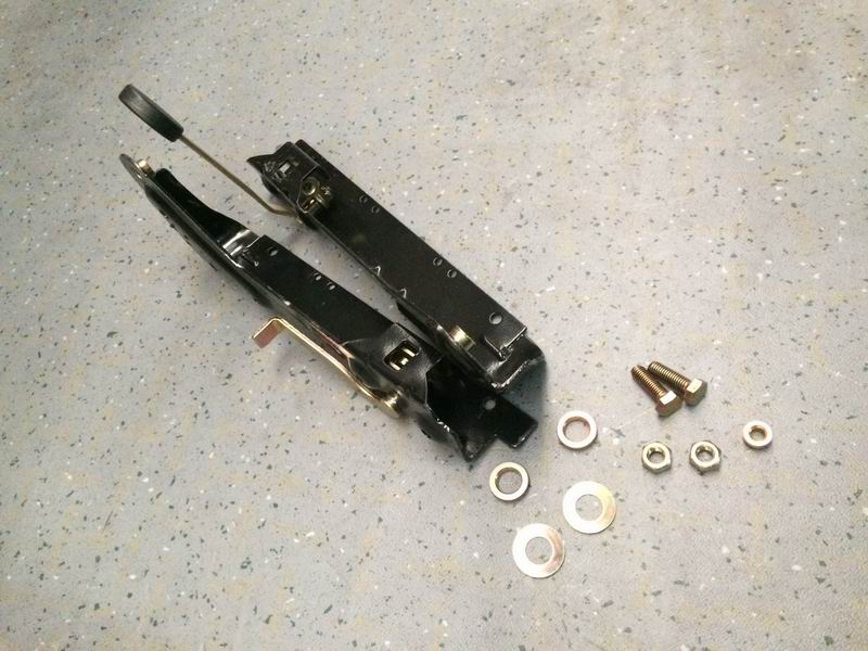 YT08C seat left side out-purchase assembly-6831 narrow body-2