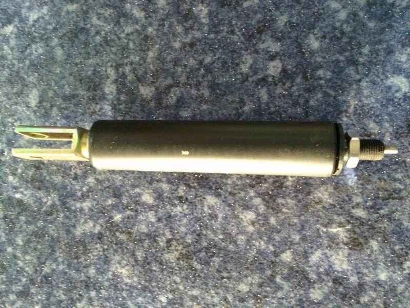 ЮТ 02 (Ф 01D ) Регулятор угла наклона тяги сиденья в сборе-1