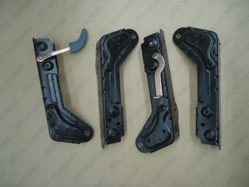 YTF 032 Сиденье левое - докупленные детали в сборе - полная регулировка - три точки