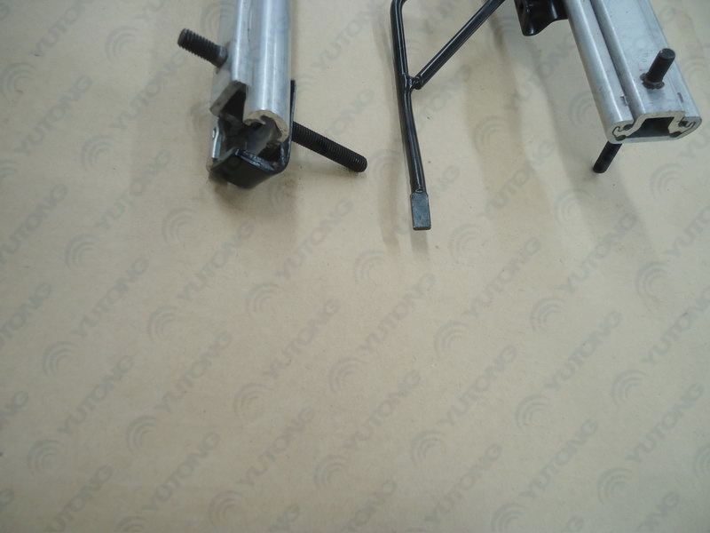 YTF032 self-locking aluminum slide-left seat-2