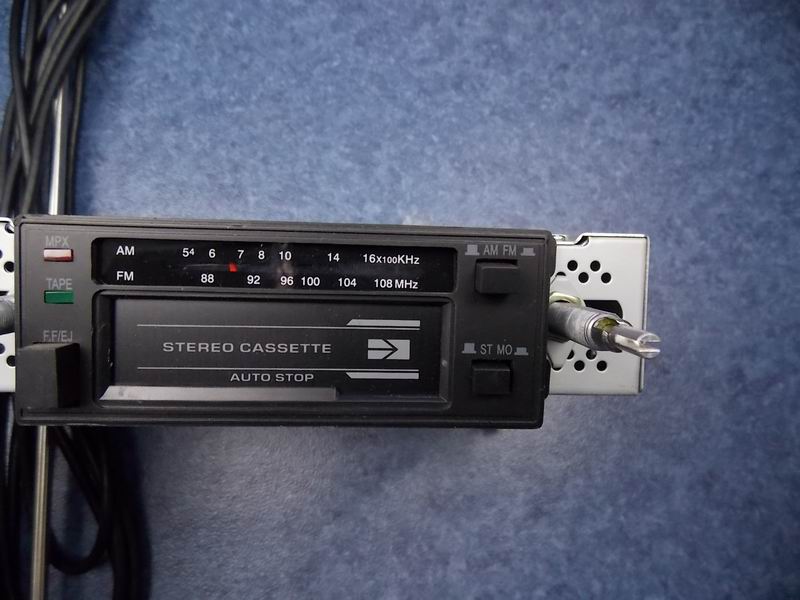 Receiving and releasing machine host BL-310-1