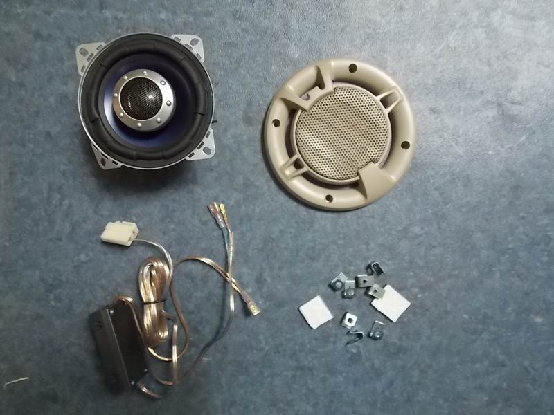 Speaker, 4 ohm, 4 inches, yellowish