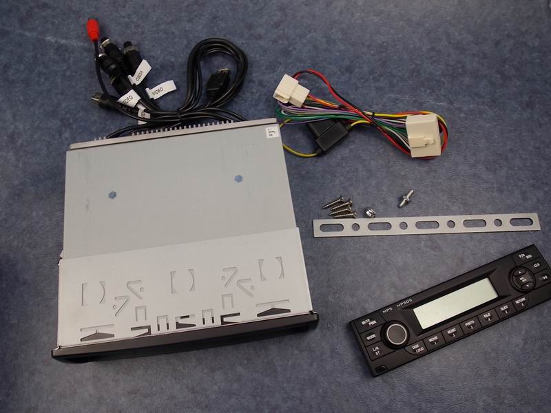 Плеер с жестким диском Xiahua HP- 305 320G проводной