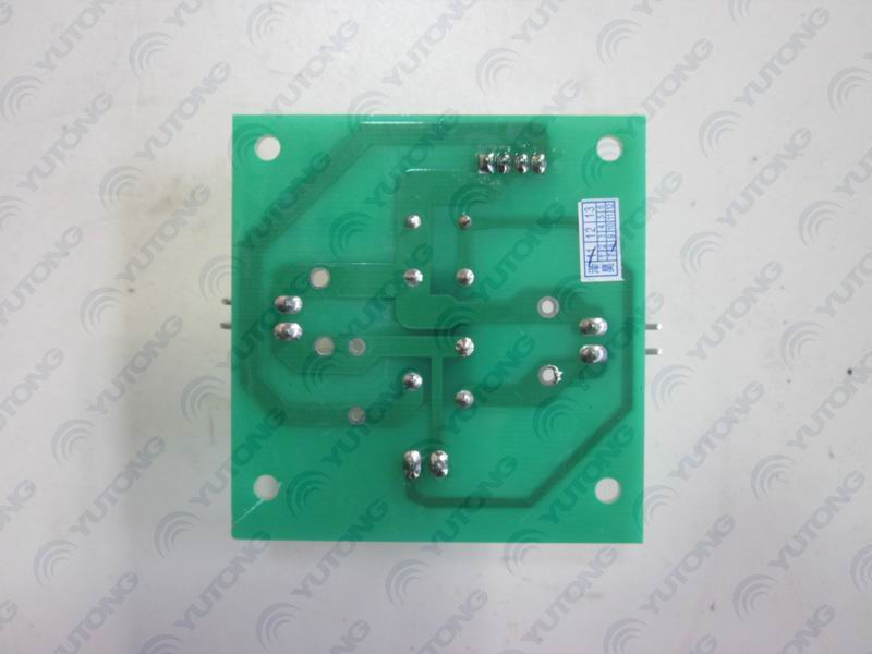 Manually flip the LCD control panel (generic type)