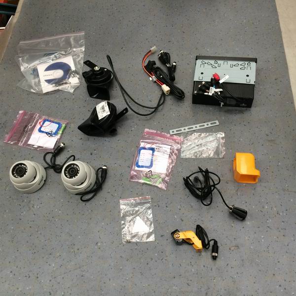 Video Monitor YT-DVR0404ME-S Dahua 4-way SD card