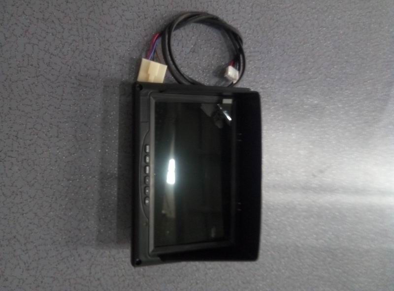 7-inch LCD display-1