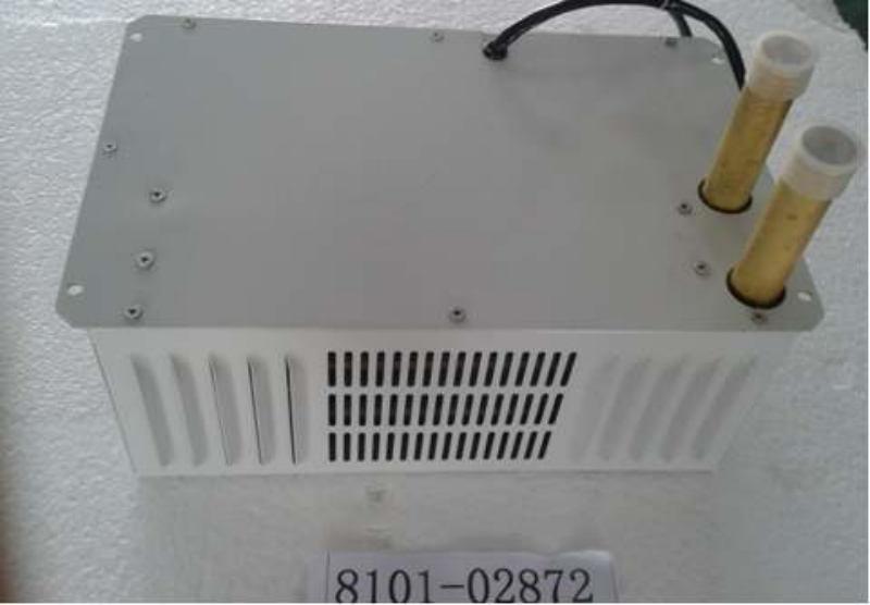 Forced radiator, front left, water outlet