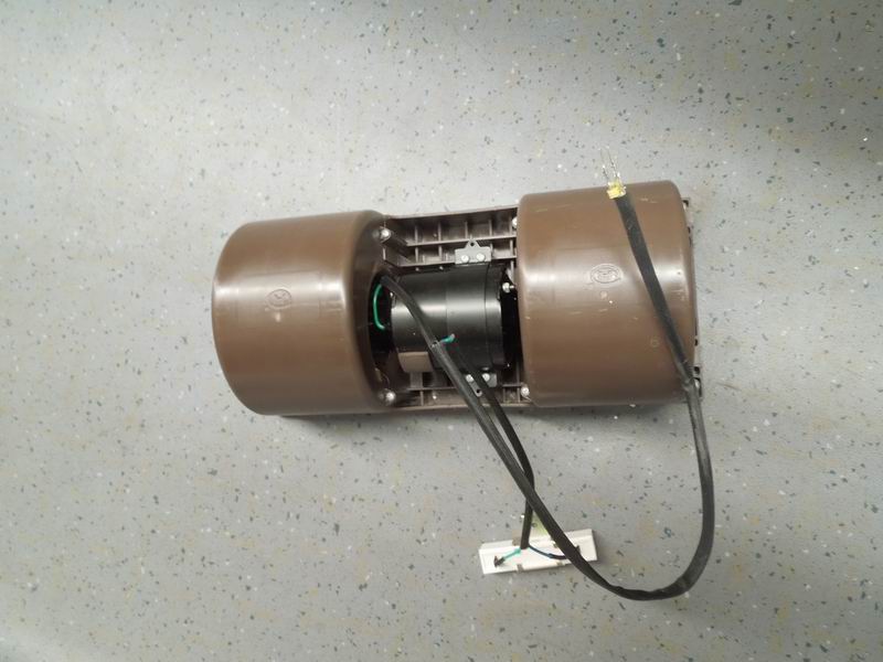 Defroster fan-1