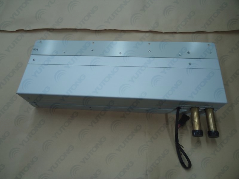 Wall-mounted radiator, bottom left, top and bottom-2