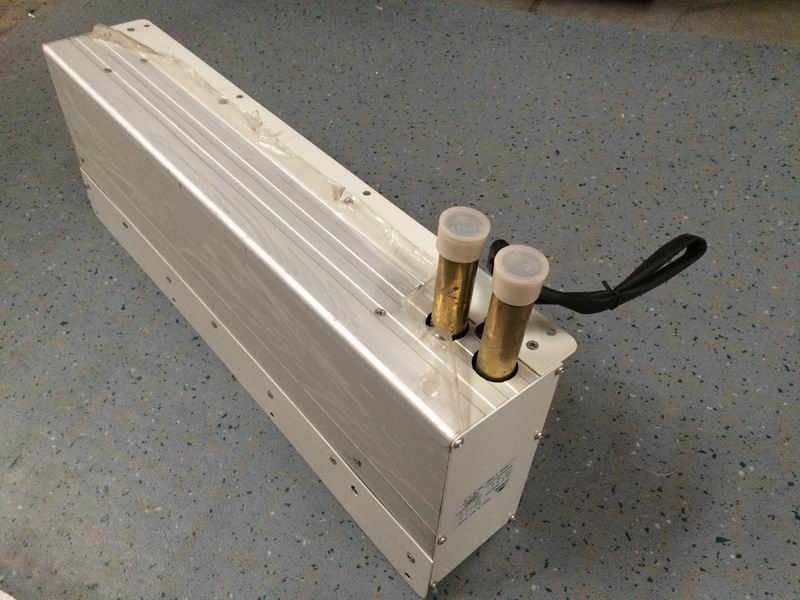 Wall-mounted radiator, bottom, top right bottom