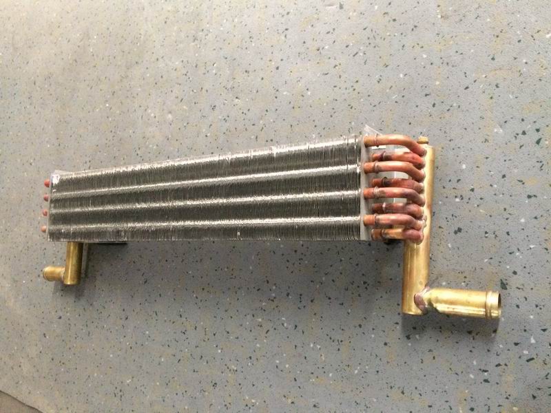 Plumbing radiator water tank; 1307#-3
