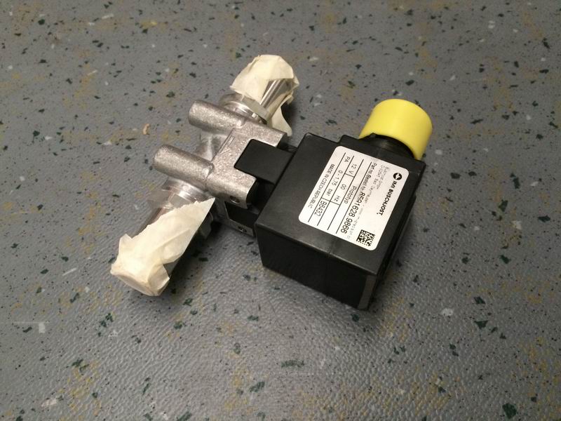 Жидкостный клапан, 12V , вкл. и выкл., φ 19 &f 19