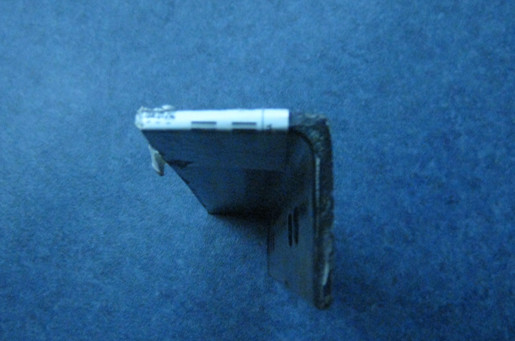 Compressor bracket support longitudinal beam