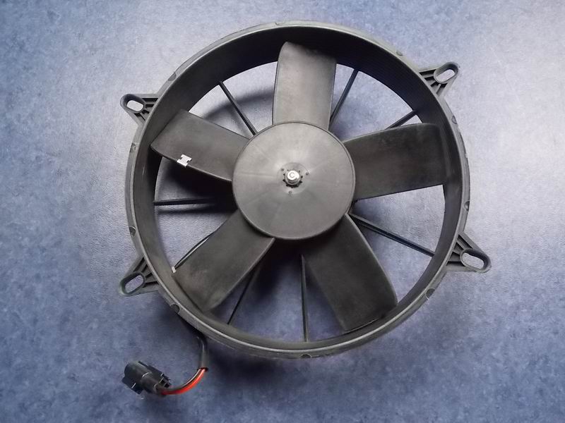 Condenser fan