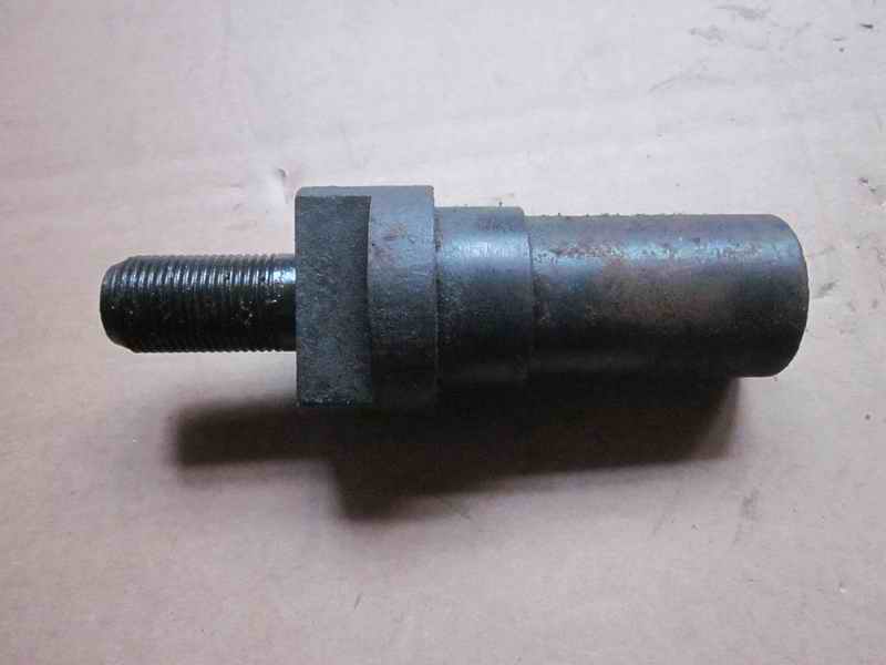 Air conditioning ferry spindle; total length 165-2