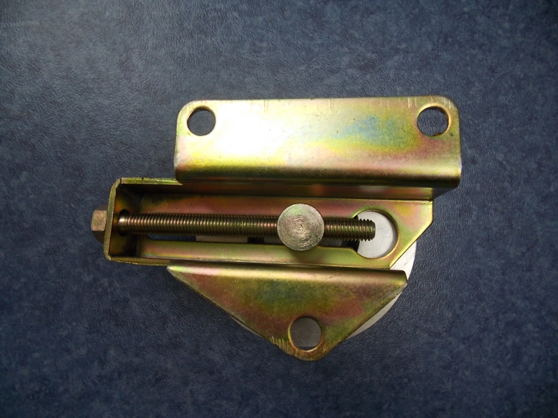 Tightening wheel and bracket assembly-1