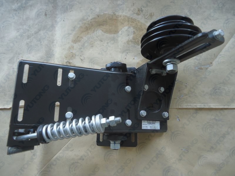 Compressor bracket right 3°2B165/2B210-1