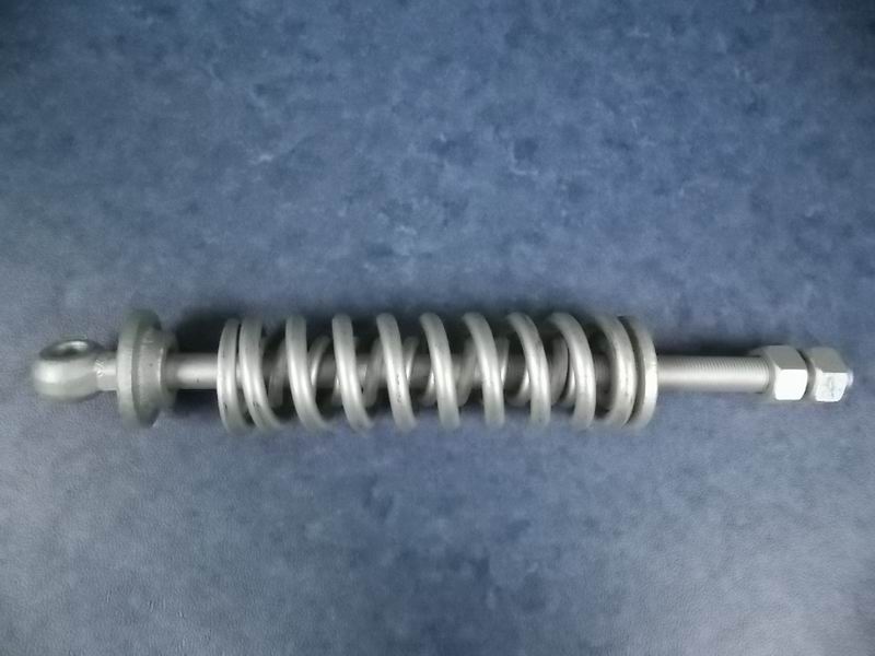 Регулировочная тяга пружины М 16 ; можно заменить на 8103-29089