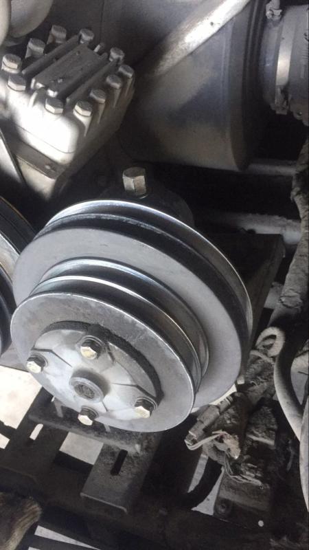 Compressor bracket transition wheel