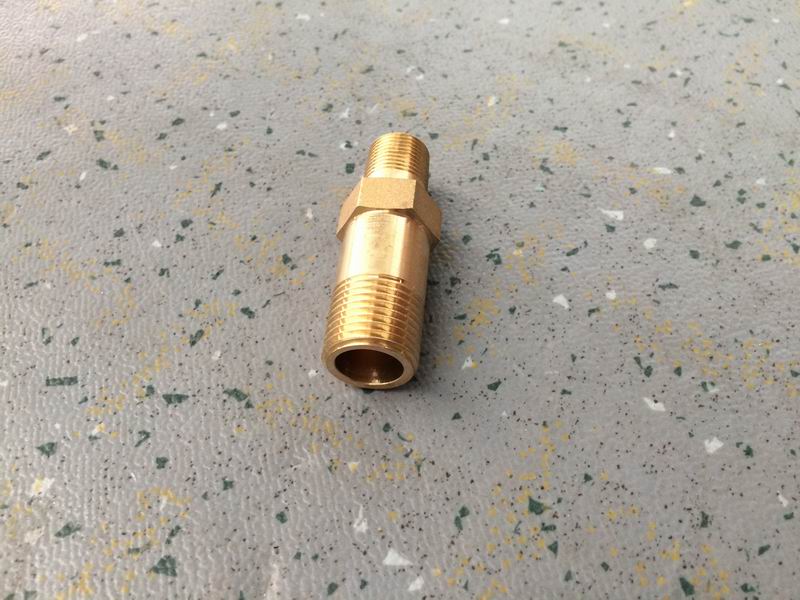 Резьбовое соединение, наружное R1 3/ 8- внешний R1 1/2, прямой L= 65 , медь-1