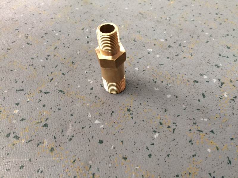 Резьбовое соединение, наружное R1 3/ 8- внешний R1 1/2, прямой L= 65 , медь-2