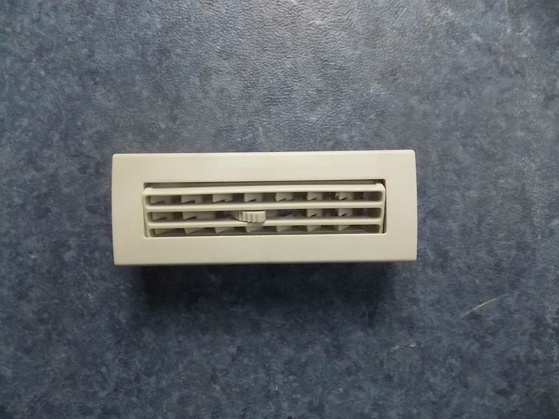 Square adjustable air outlet; 120*45; Rhinewhite