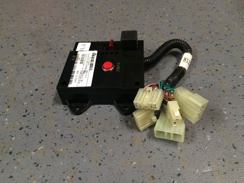 EZDD03AA-056D  电控盒总成