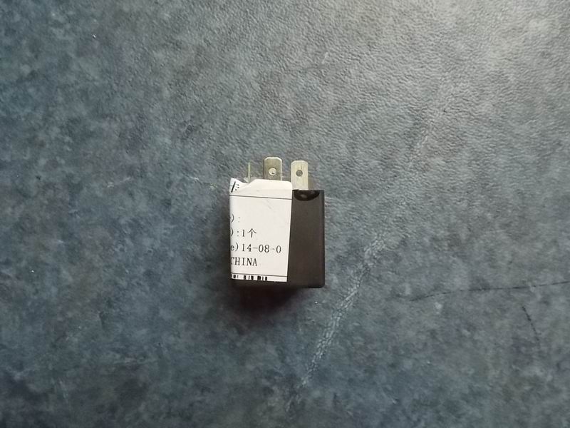Air conditioner delay relay-1