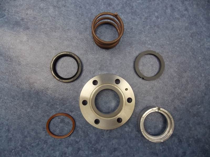 Shaft seal (XH-560/655)