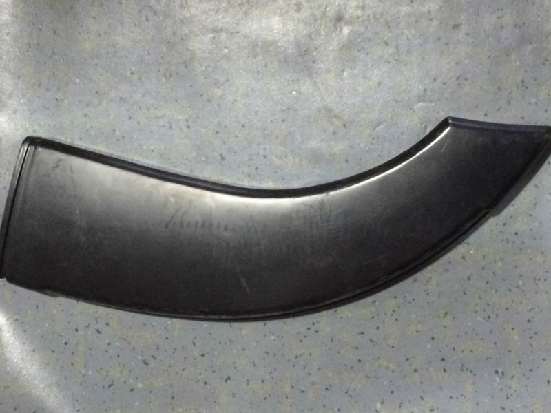 Внешний корпус левого зеркала заднего вида (имитация Мекрона)