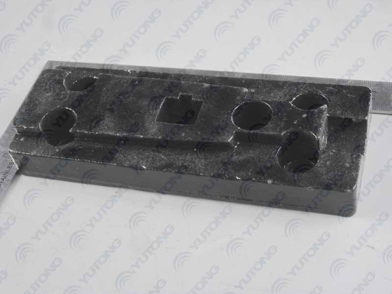 Reverse mirror base plug-1