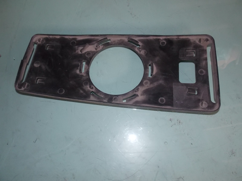 Main mirror pedal-1