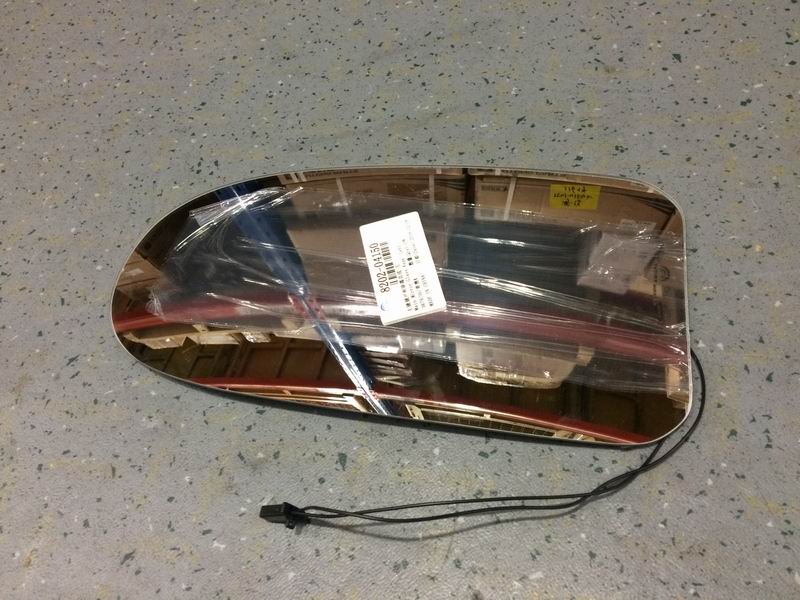 Main mirror lens and defrost assembly - left; 380*195-1