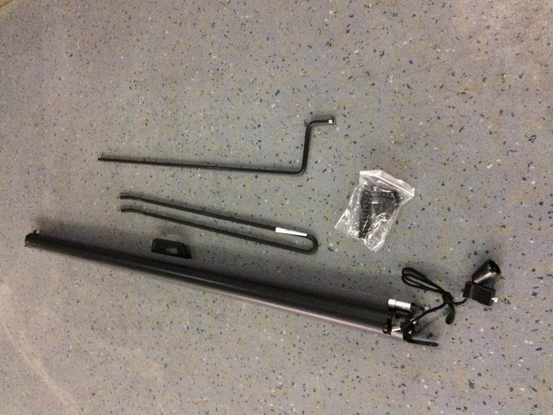 ZK6609 front windshield half manual sunshade/rail type