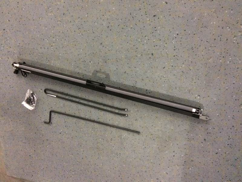 ZK6609 front windshield half manual sunshade/rail type-1