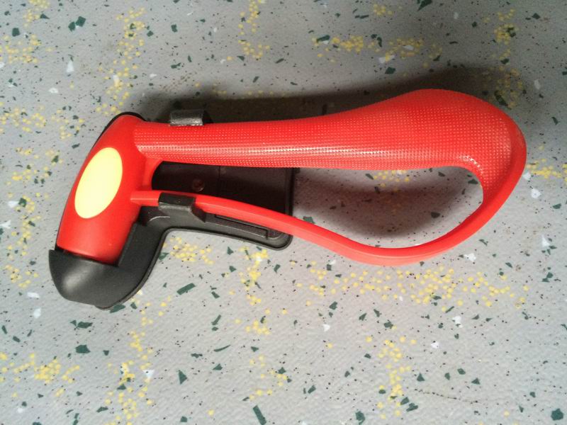 Vehicle safety hammer (anti-theft alarm fluorescent)