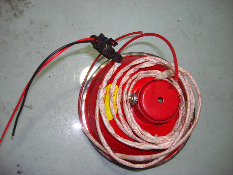 Temperature-controlled ultra-fine dry powder hand automatic dual-controlled fire extinguishing bomb (Shandong Huanlukang-1