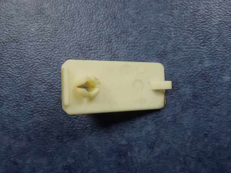 Sliding contacts (R41 driver's chair)-2