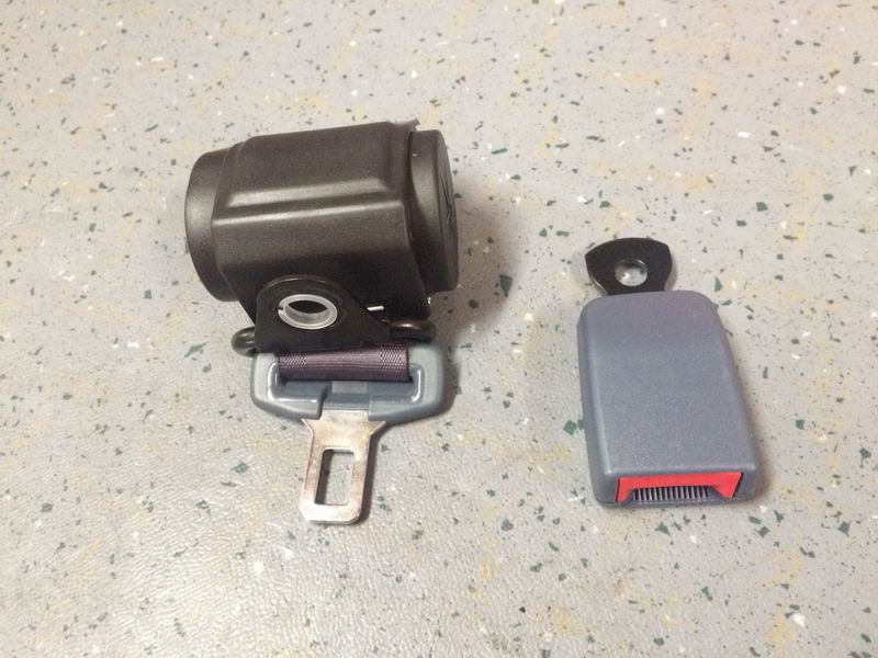 Two-point roll-up grey seat belt-with guide ring-2