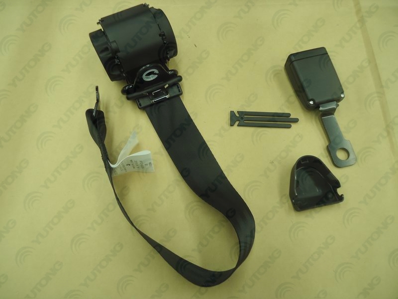 YTF032 horizontal three-point rolling black seat belt-new structure