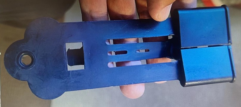 Horizontal inverted black seat belt guide cover-after-sales service