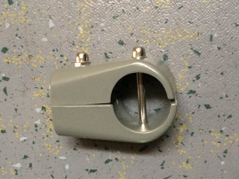 Трехходовое соединение, в сочетании с φ 35 обычная стальная труба