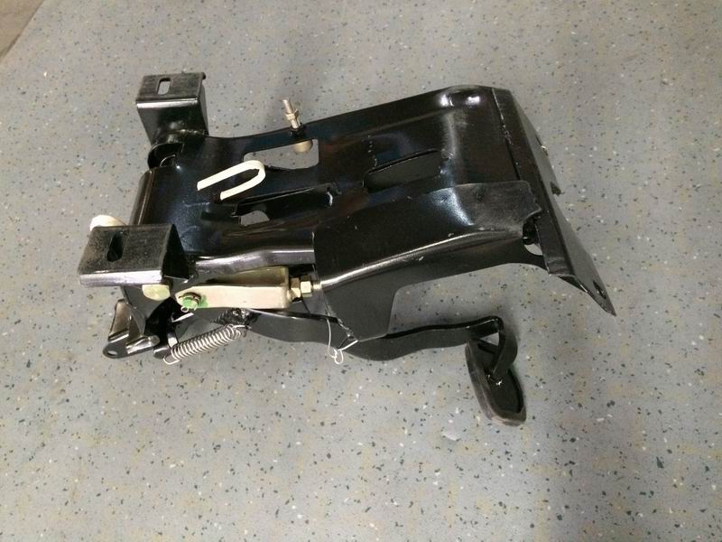 Pedal mechanism assembly, two combination pedals-3